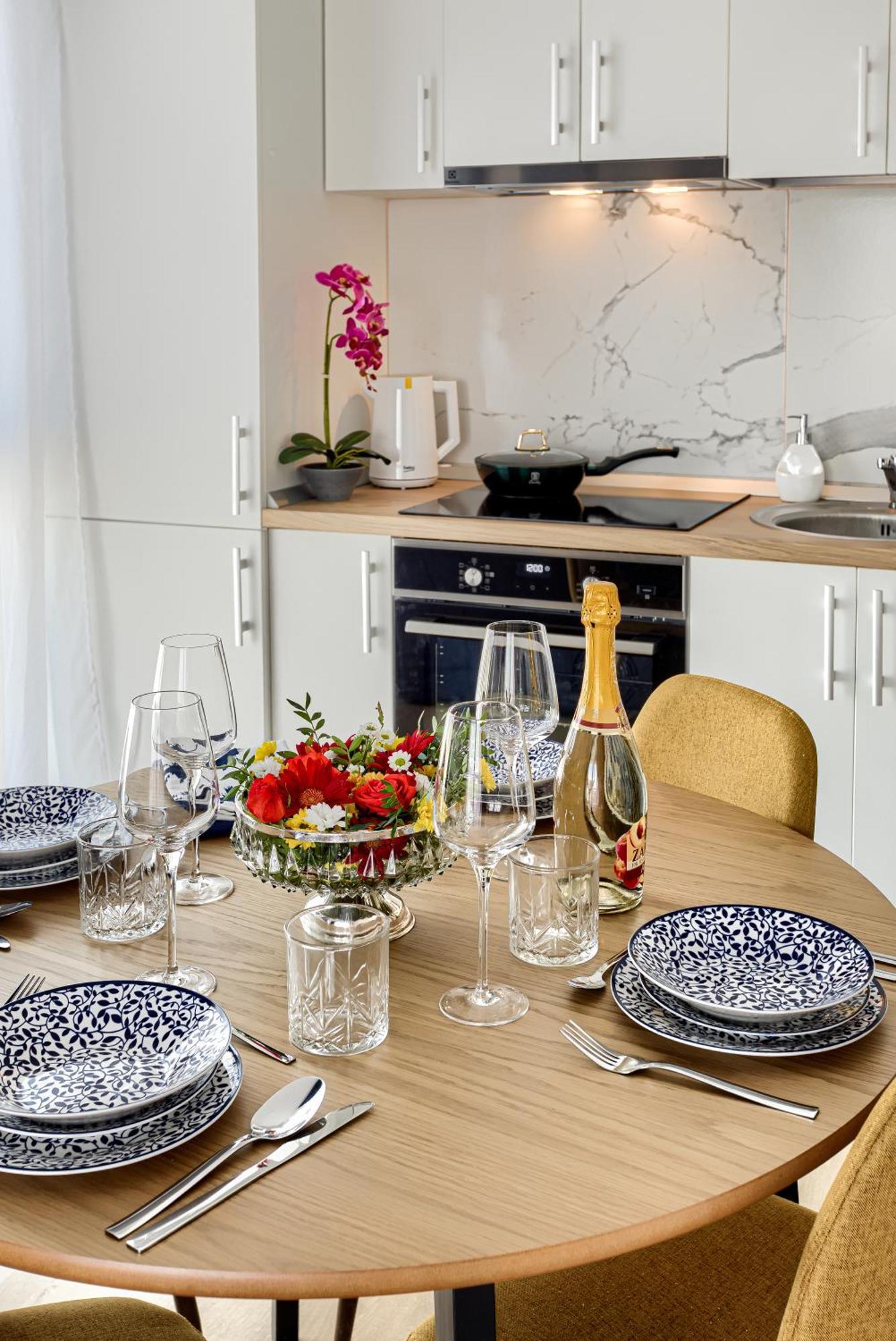 Ari Navy Apartment - High-End Residence 阿拉德 外观 照片