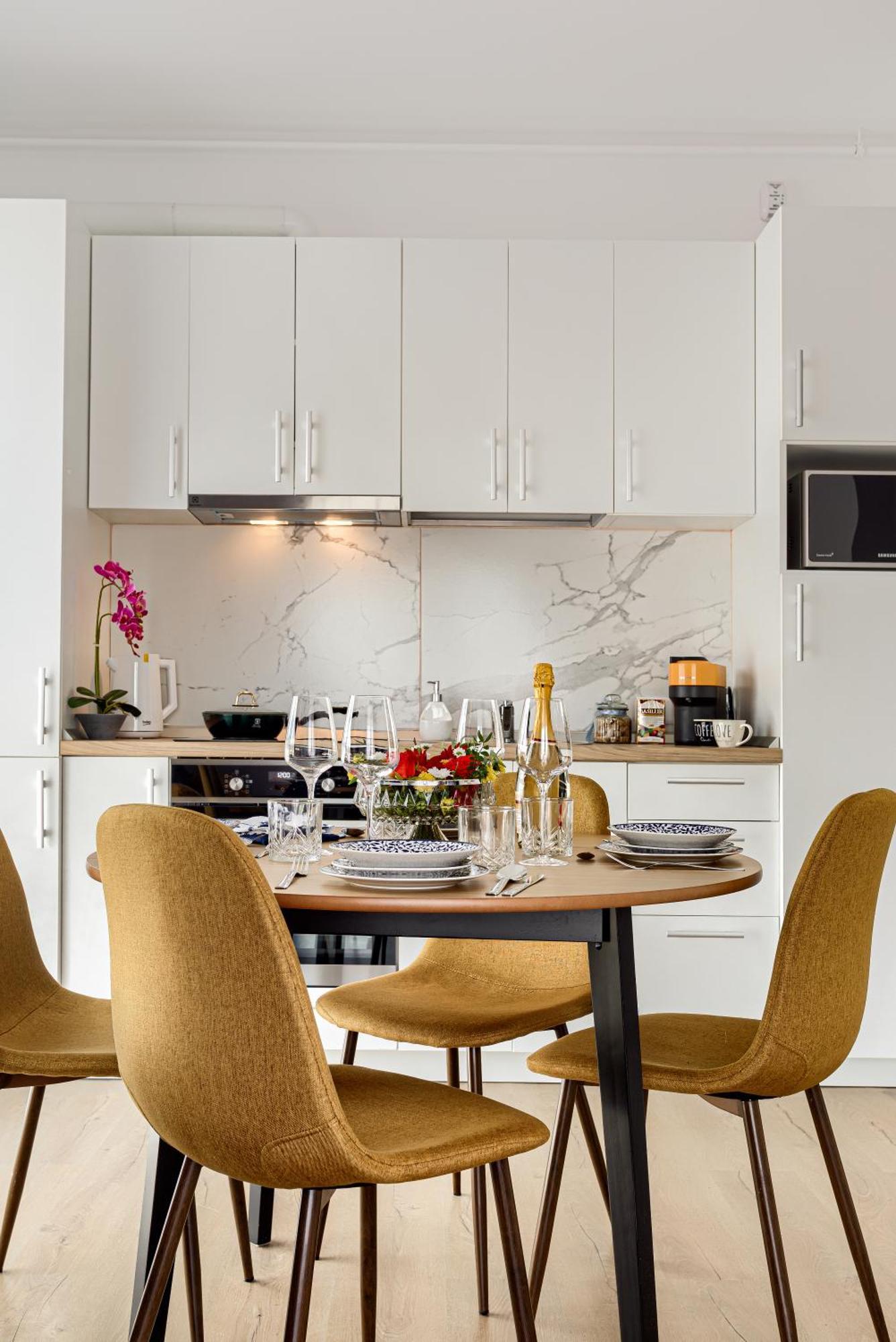 Ari Navy Apartment - High-End Residence 阿拉德 外观 照片