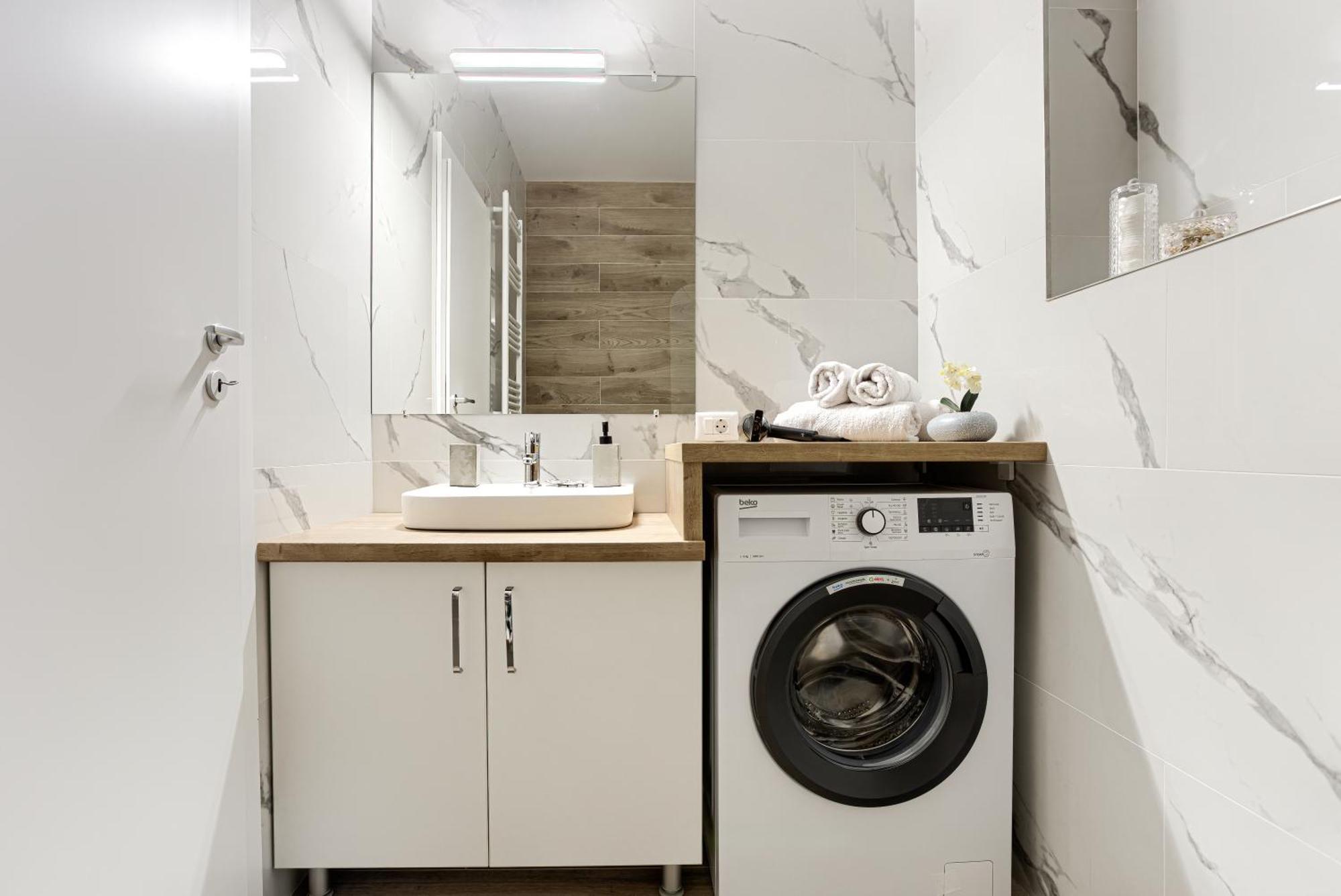 Ari Navy Apartment - High-End Residence 阿拉德 外观 照片